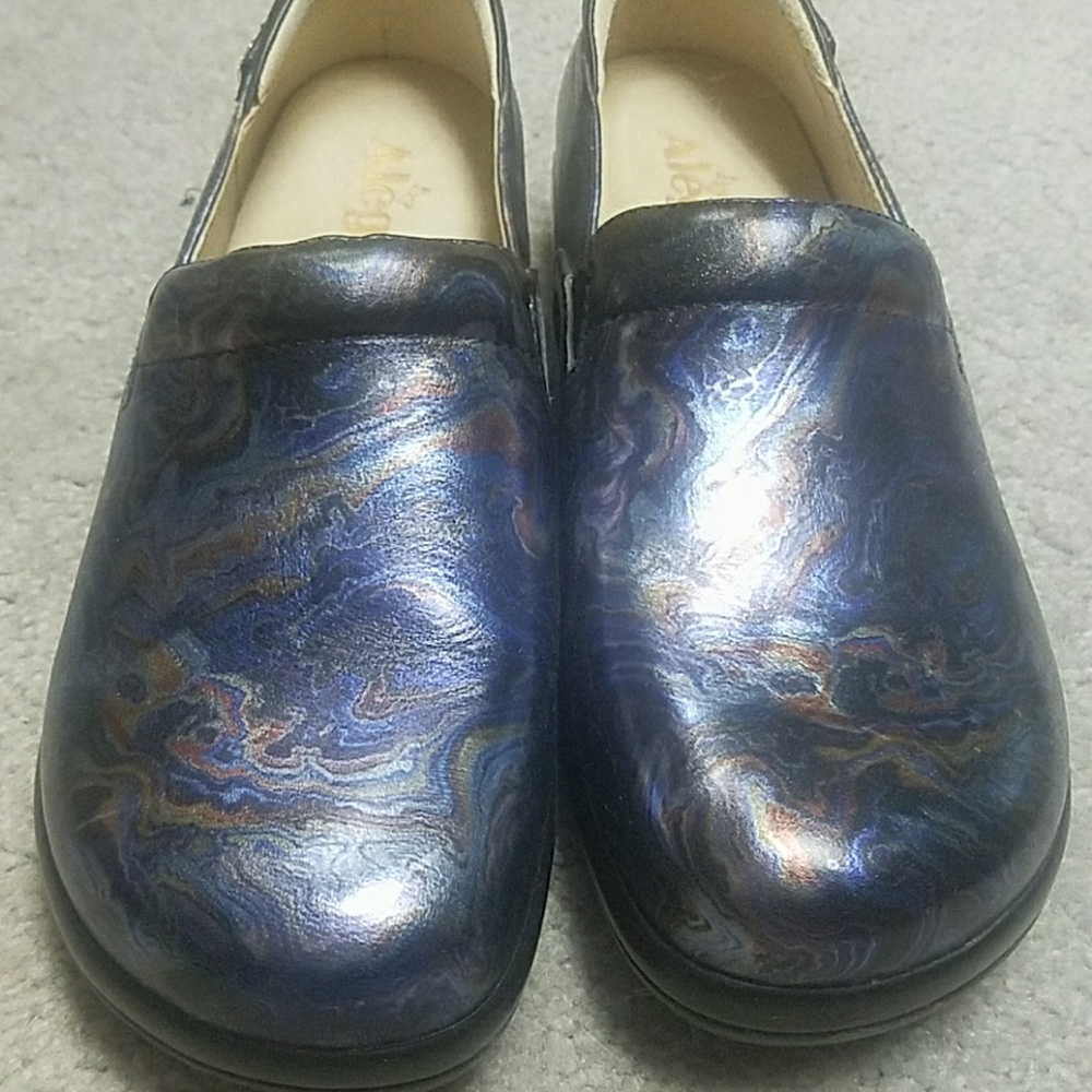 Algeria shoes